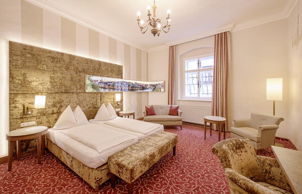 Hotel Mader Щайр Стая снимка
