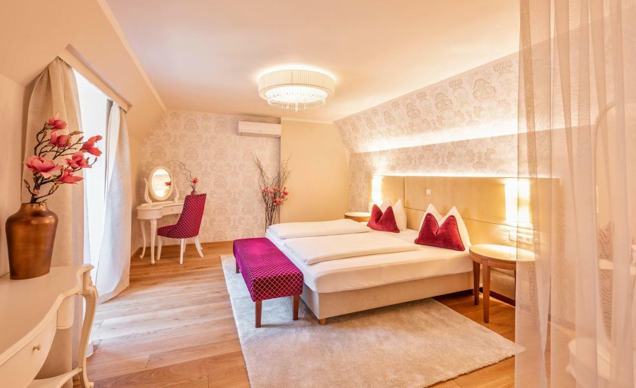 Hotel Mader Щайр Екстериор снимка